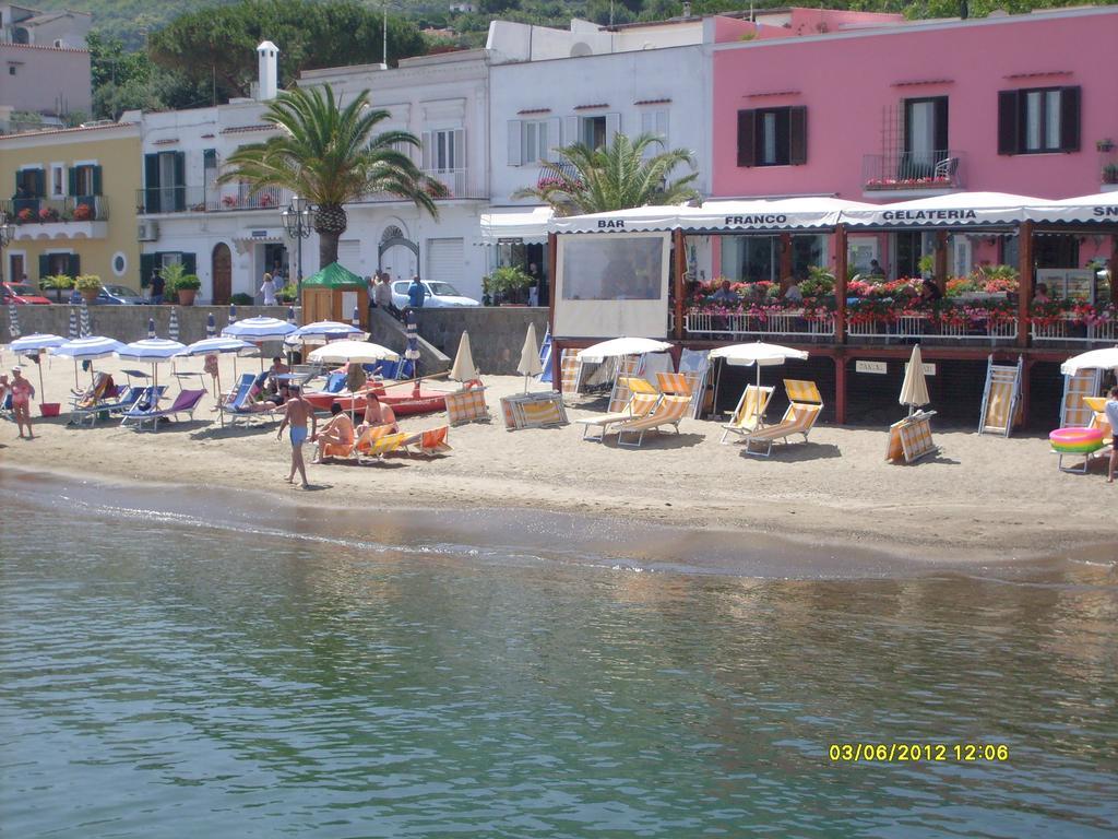 B&B Celestina Ischia Lacco Ameno  Exterior foto